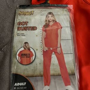 Halloween costume-prisoner